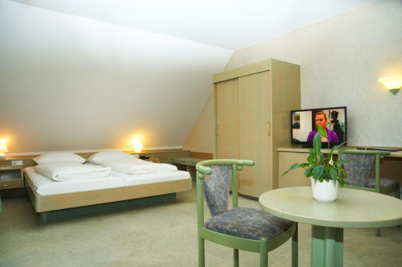 Hotel Krauthof 루드빅스부르크 외부 사진