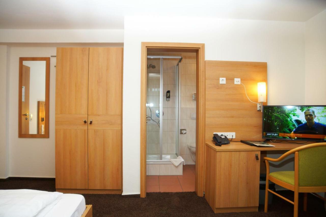 Hotel Krauthof 루드빅스부르크 외부 사진